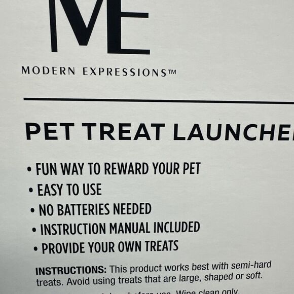 Pet Treat Launcher By Modern Expressions Dog Cat Toy New - Picture 5 of 6